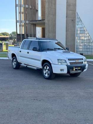 CHEVROLET S10 2.4 MPFI EXECUTIVE 4X2 CD 8V FLEX 4P MANUAL